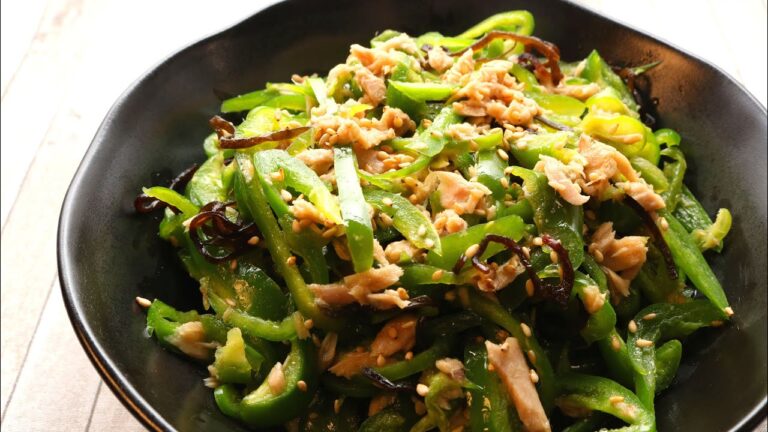 【レンジで簡単副菜】人気の作り置き！無限ピーマンの作り方｜パンダワンタン