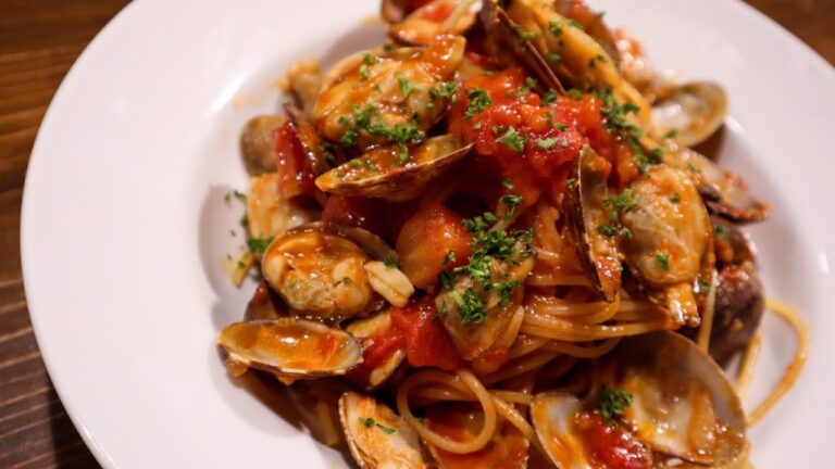 料理人が作る【旨味凝縮】ボンゴレ・ロッソ　真夜中レストラン〜MENU 9〜