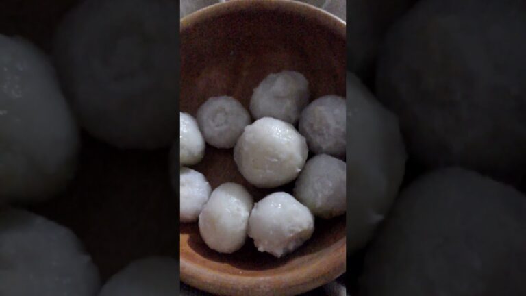 晩ごはん前のオヤツ！掘りたての里芋の塩茹でです！小さくても美味しい！