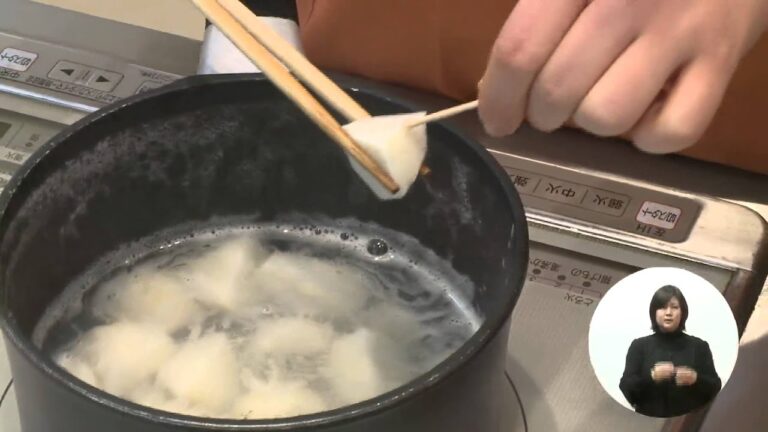 ホクホク里芋のそぼろあん丼（藤沢産食材：里芋）