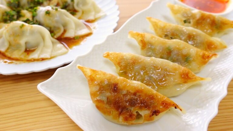 世界一美味しい実家のジューシー餃子｜ジュワッと肉汁！焼き餃子・水餃子の作り方｜超絶品旨味だれ｜The best pork dumpling