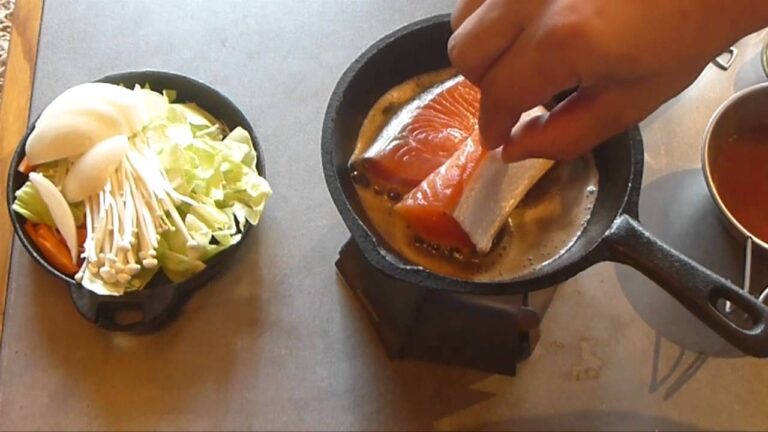 【100均フライパン】鮭のちゃんちゃん焼き