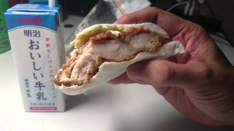 飯動画 セブンイレブン 揚げ鶏サンド