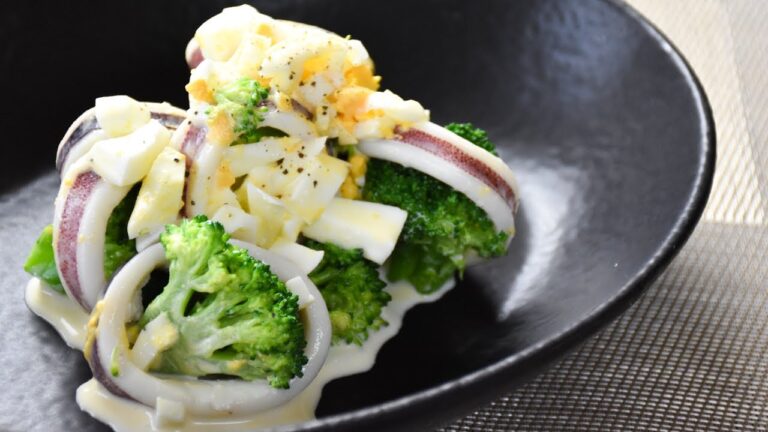 イカとブロッコリーのサラダ　Squid and broccoli salad