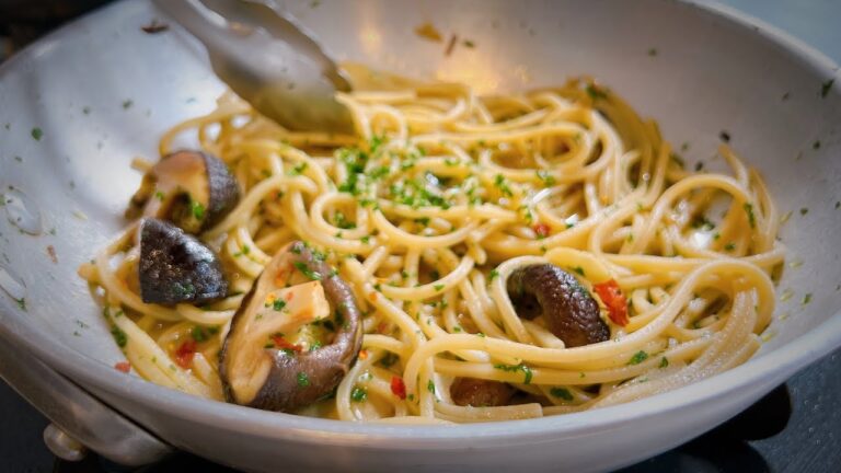 キノコが100倍好きになる【ペペロンチーノ】殿堂入りパスタ！