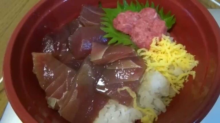 【大丸梅田店】まぐろづけ丼　魚屋さんの寿司