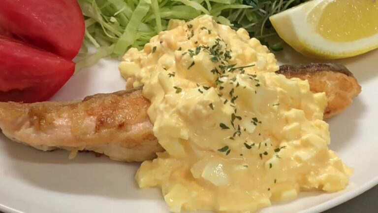 タルタルソースたっぷりの秋鮭のムニエル作り/Making Salmon Meuniere with Plenty of Tartar Sauce
