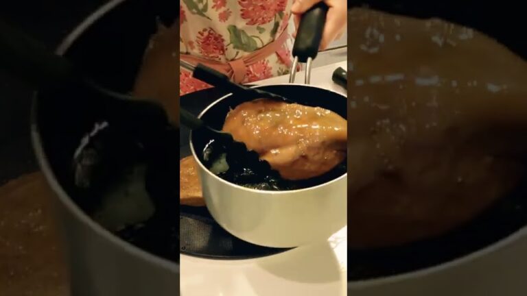 🍳鶏むね肉で一品★焼色ついたら放置で美味しくな〜る😍【不器用な私が作る簡単で美味しい料理編】#shorts