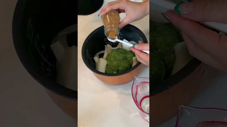 1歳と大人ご飯 #ブロッコリー　この後iPhoneこの中に落ちた😌　 #short