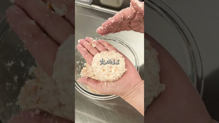 お好みソースで食べる「つくね」#shorts