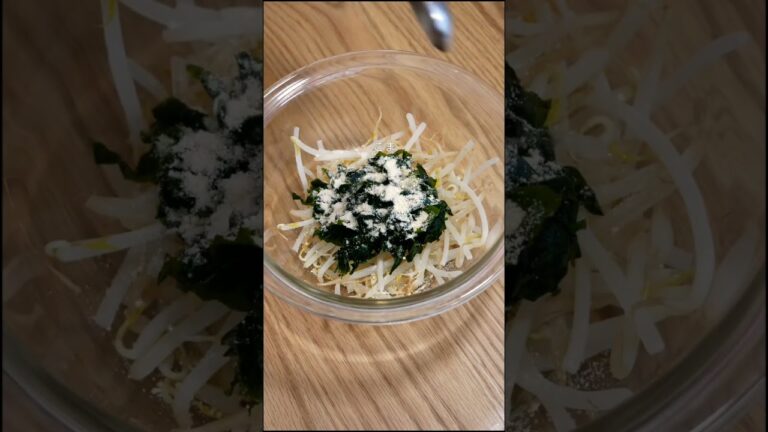 レンジで3分！わかめもやしナムル🍴 #cooking #ヘルシー #料理 #food #副菜 #もやし #ナムル #簡単レシピ #shorts