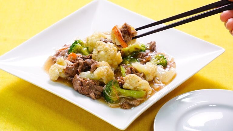 しょうがでポカポカ！牛肉とカリフラワーの中華あん炒め