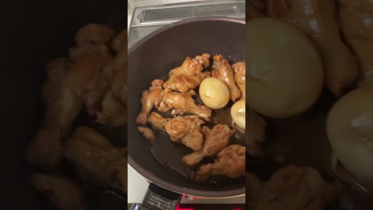 鳥手羽元と卵🥚の甘辛煮（おうちご飯🍚cooked by 主人）