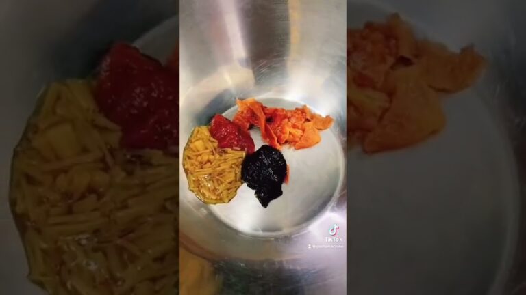梅ぇんですよパスタ