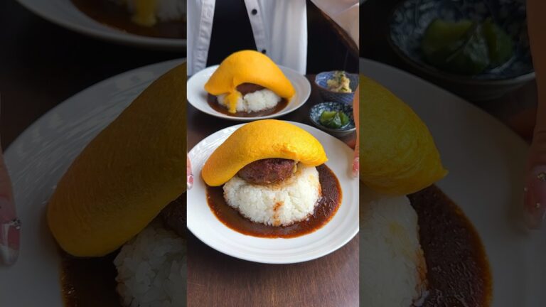 巨大ハンバーグと半熟オムレツで作るふわとろハンバーグオムライス🍳 #福岡グルメ