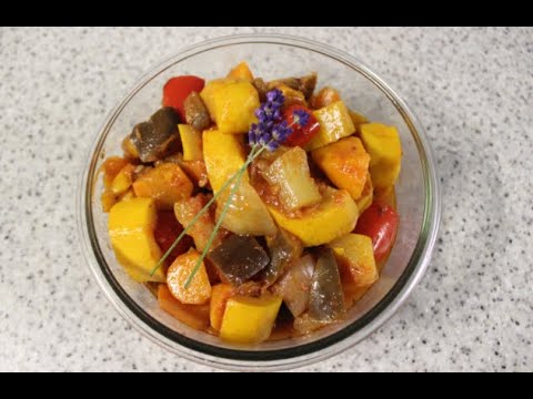 夏野菜で作るラタトゥイユ・ニソワーズのレシピ　ラタトゥイユ・パスタにも　ヨーロッパの伝統家庭料理（フランスプロヴァンス地方）Recipe Ratatouille niçoise, France.