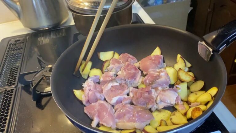 社会に疲れたので大急ぎでさつまいもと鶏肉のハニーマスタード炒めに救済を求めた