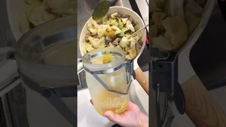 豚ひき肉と、キャベツのバジル塩パスタ
