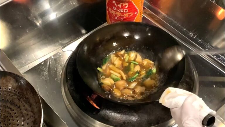 【厨房】プロの中華料理人が作るあんかけラーメン【まかない】#10