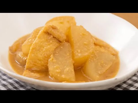 大根と油揚げのみそ煮