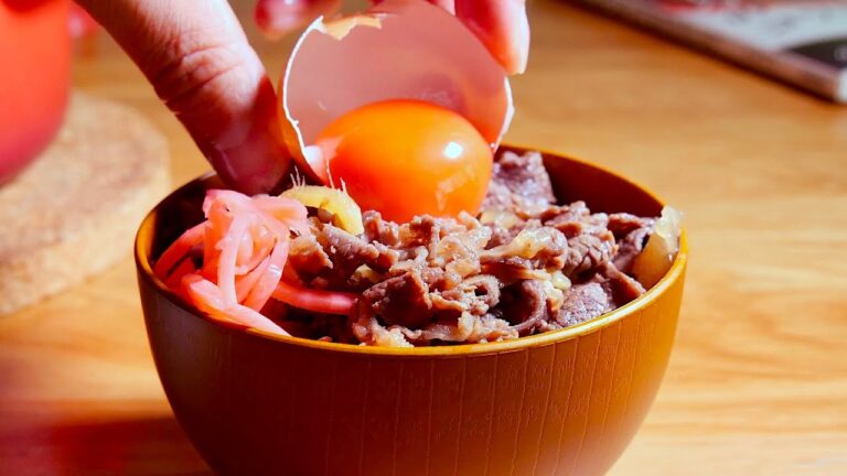 【牛丼】すき焼き風の牛丼が驚くほどおいしいので絶対に作ってほしい