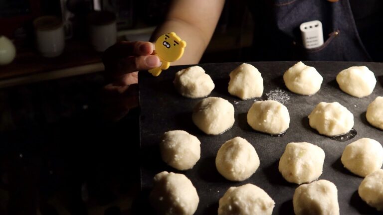 [ジャガイモ]秋はじゃがいもをたべるのが人間のスジ 01 韓国料理ーオンシミ「감자옹심이」 #芋 #ジャガイモ #じゃがいも #shorts #韓国料理 #homecooking #homecook