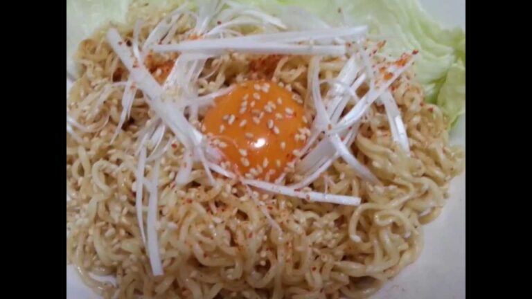 簡単！インスタント麺で汁なしラーメン＆スープ