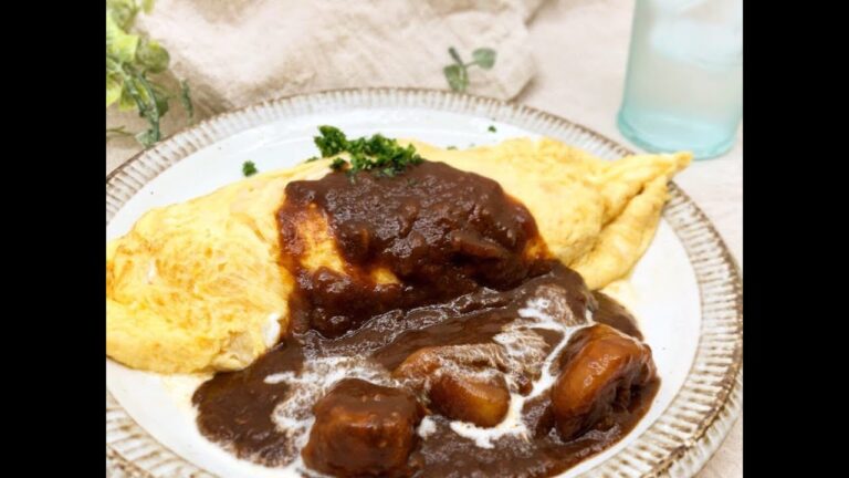 洋食屋さんの味！オムハヤシライスを５分でつくる方法