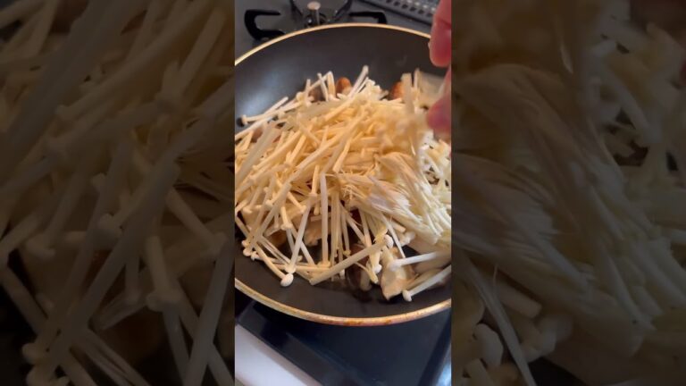 たっぷりきのこ炒め #料理 #簡単レシピ #shorts