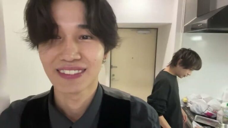 【コラボ配信】ゆうは君と料理配信‼️海鮮鍋🍲