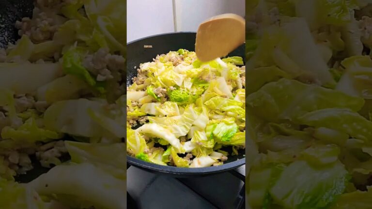 【白菜消費動画】ビリッ！と旨辛ご飯がとまらないやつ