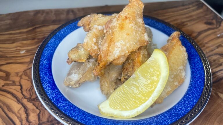 シンプル手羽先の唐揚げ作ってみた！カラッとサクッと美味しいおつまみ！