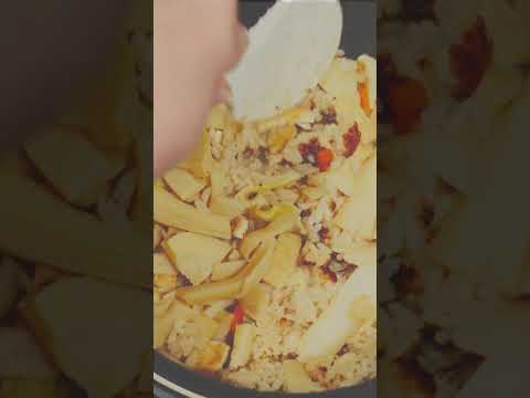 【簡単！入れるだけ】旬のたけのこを使った炊き込みご飯が絶品#shorts#cooking