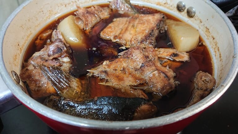 美味しい、ぶり大根を作る Homemade japanese food.