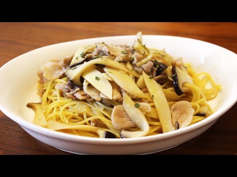 【豚肉とエリンギの和風パスタ】みりんとほんだしを入れるのがポイント