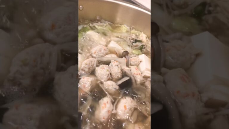 手作りの鶏団子鍋です！簡単で寒い日には最高に美味しい#鶏#鍋