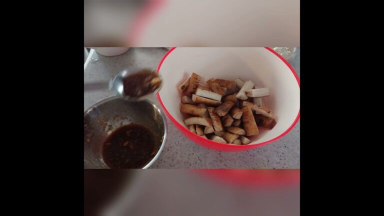 米日誌。ごぼうのから揚げ。皮はついててokよ。よーく洗ってね。