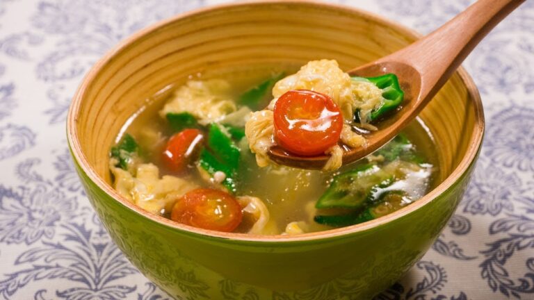 美肌になろう！おくらとトマトのとろとろスープ