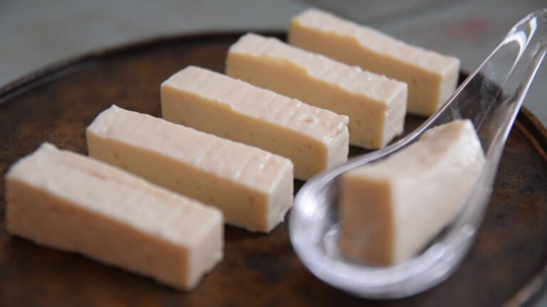 塩麹豆腐/ 柿のマリネ/ 豆腐ポテサラ