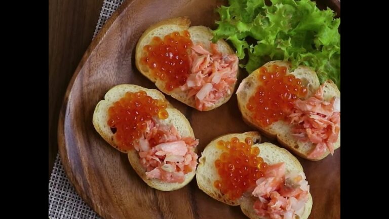 Wサーモンが味わい深い サーモンとイクラのカナッペ