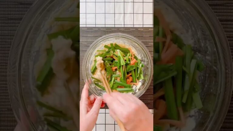 #caroteのフライパンで豆腐ニラチヂミ作ったよ#レシピ #ニラチヂミ #shorts