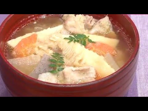 具だくさんタケノコ豚汁
