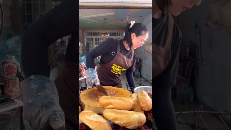 🟢Bánh mì Việt Nam #shorts