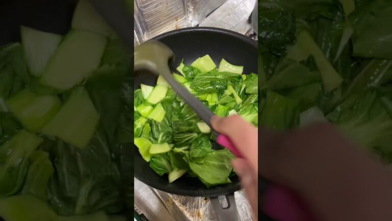 チンゲン菜と卵炒め