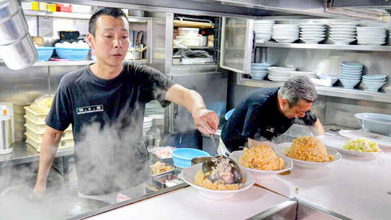 超絶BIG炒飯ラッシュ！東京最強のデカ盛り炒飯を提供する町中華まとめ４選