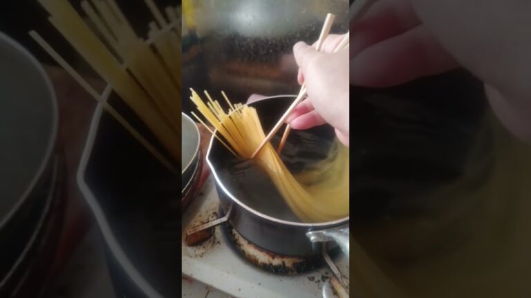 生ハムとそら豆とアーリオオーリオ・エ・ペペロンチーノ