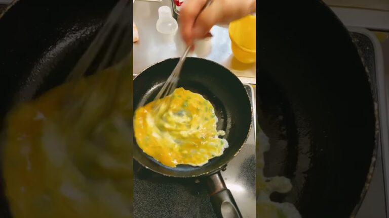 ９３歳おばあちゃん.今朝のシソ入り卵焼き