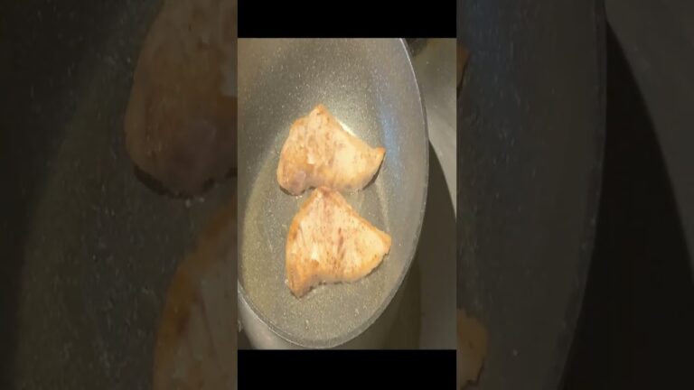 【メカジキソテー】とまとソース添え！short版