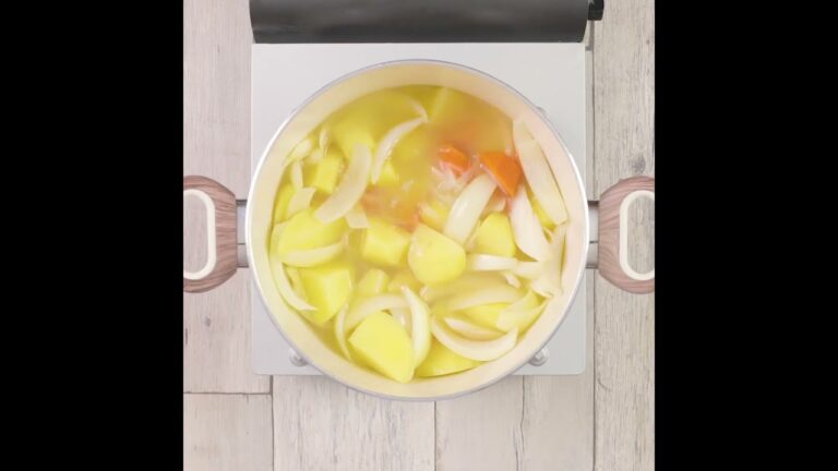 染み出る牛肉のうまみ！ ほくほく 具だくさん肉じゃが #cooking #簡単レシピ #和食