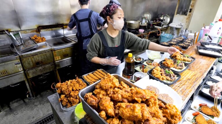 学生の味方！おかず作り名人が売り捌く３００円弁当とは？丨新潟の食堂・ラーメン町中華９選：唐揚げ親子丼